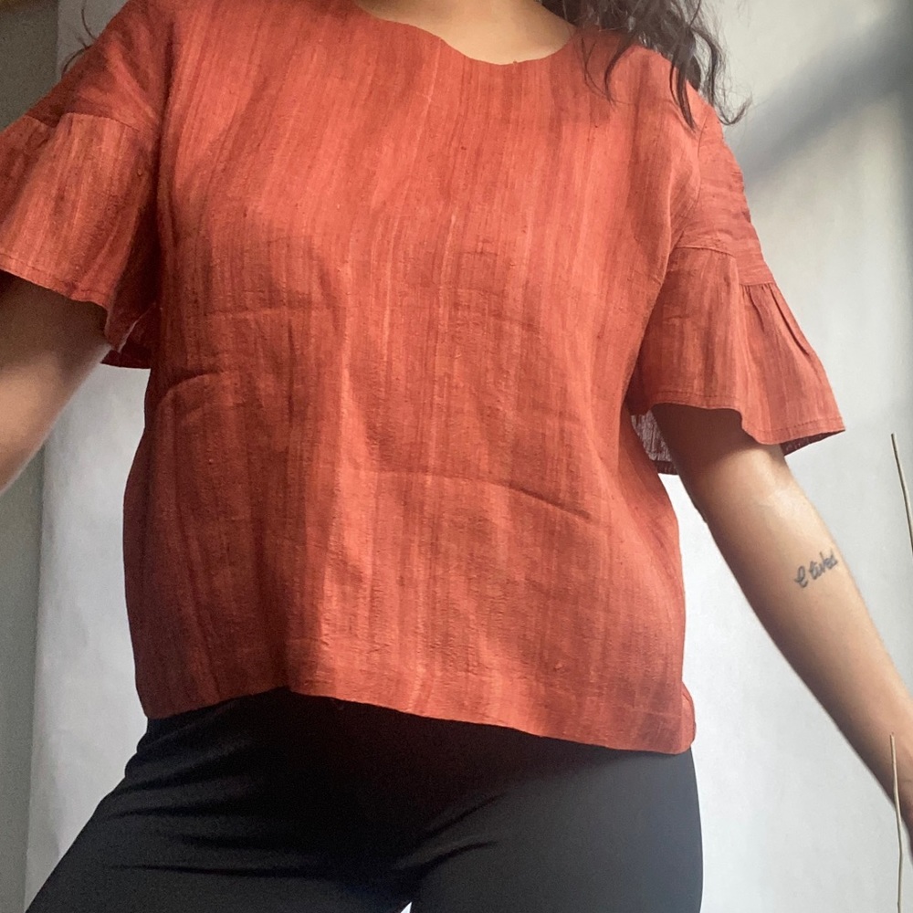 VINTAGE LINEN TOP